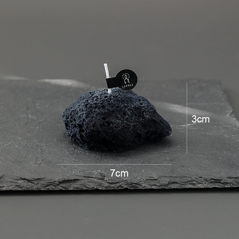 Akmens stiliaus žvakė